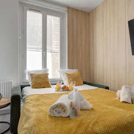 343 Michau - Cozy Near Sacre-coeur *