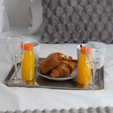 343 Michau - Cozy Near Sacre-coeur Apartment