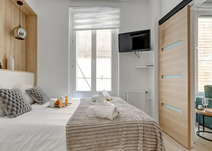 Bluestay 523 - Superb In * Paris