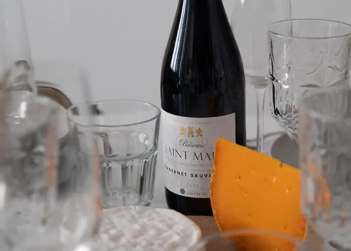 Bluestay 523 - Superb In